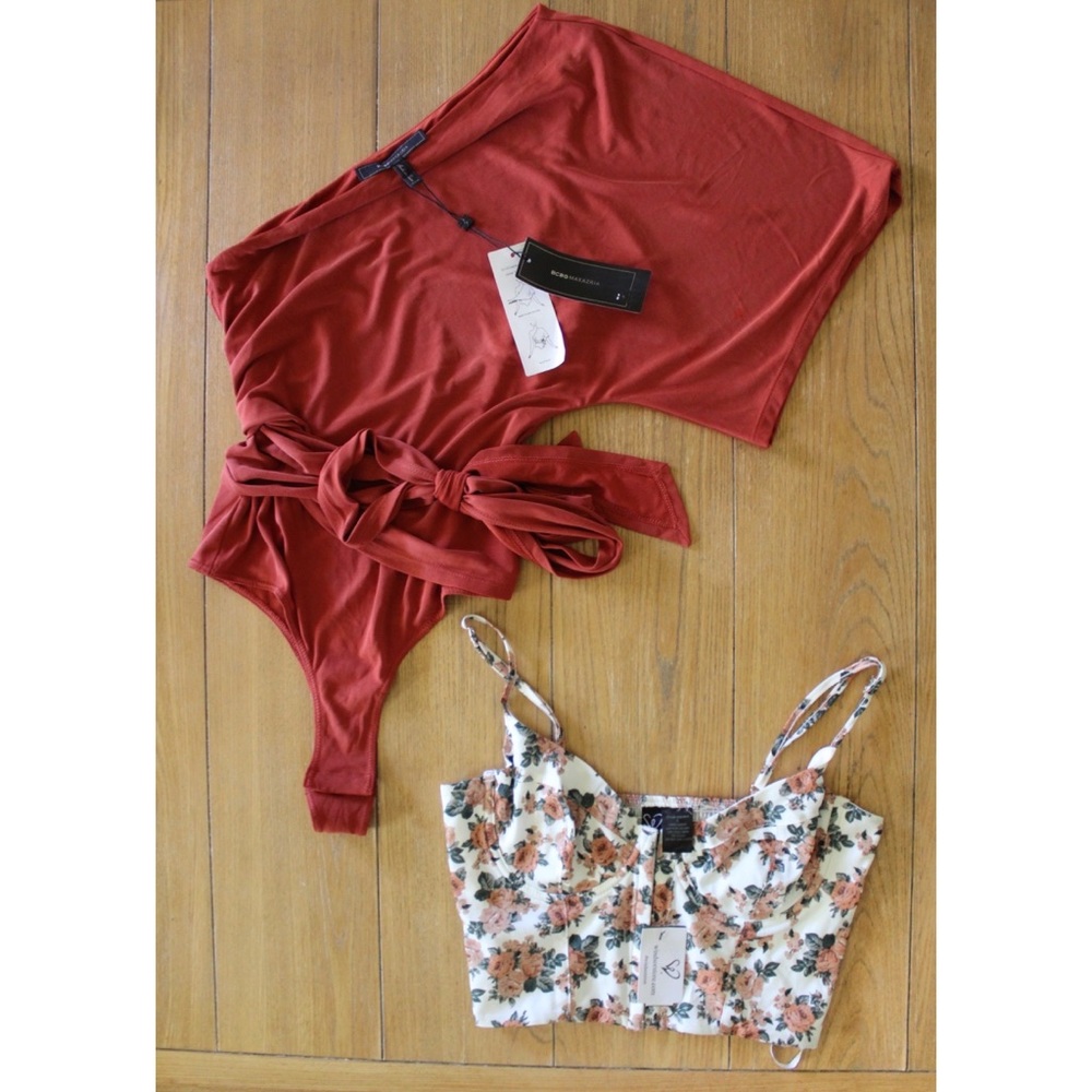 Women’s (2) Piece Bundle Lot Tops Both New With Tags XXS and Small